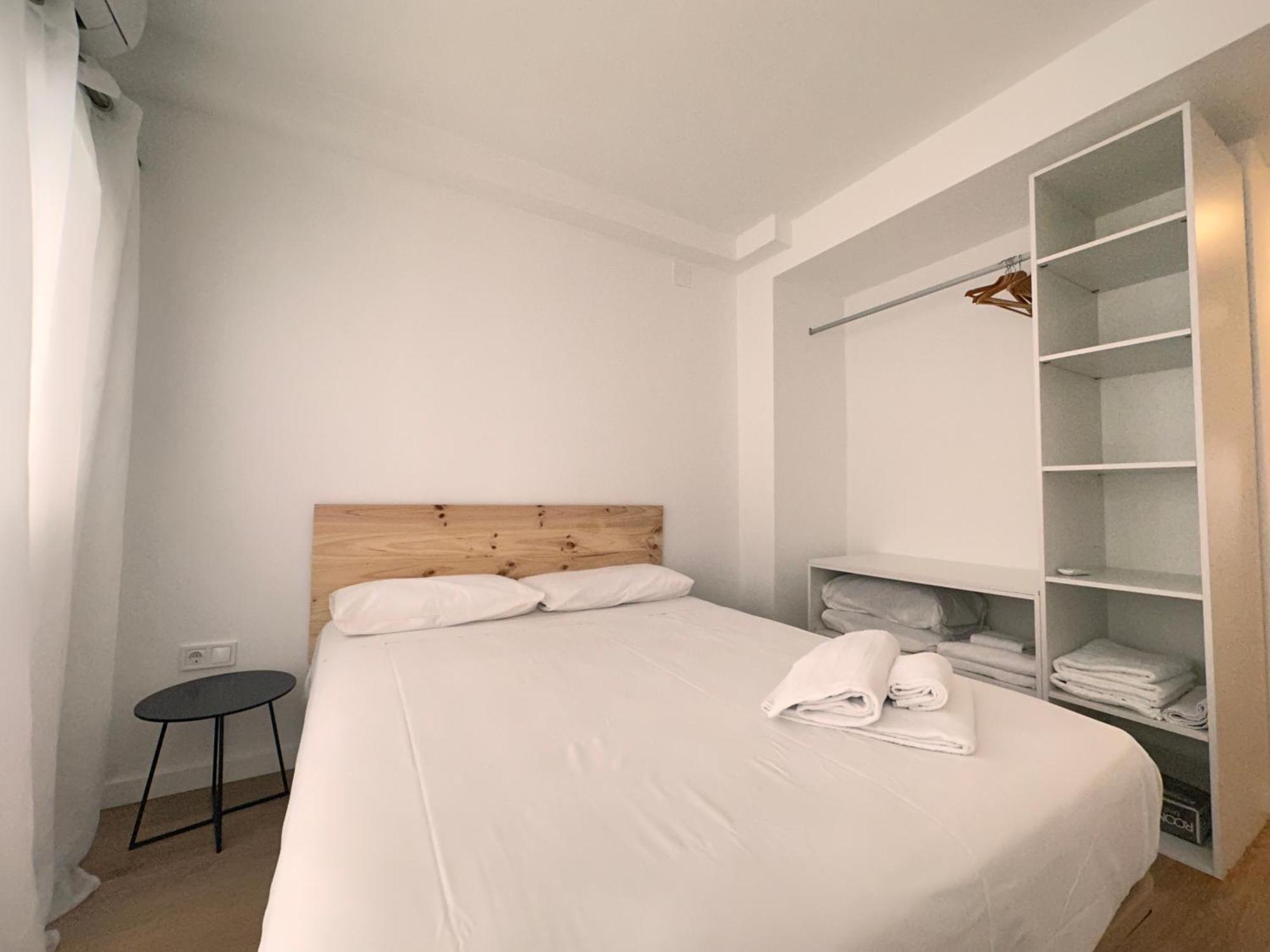 Artes Y Oficios Apartaments Ab Valenza Esterno foto