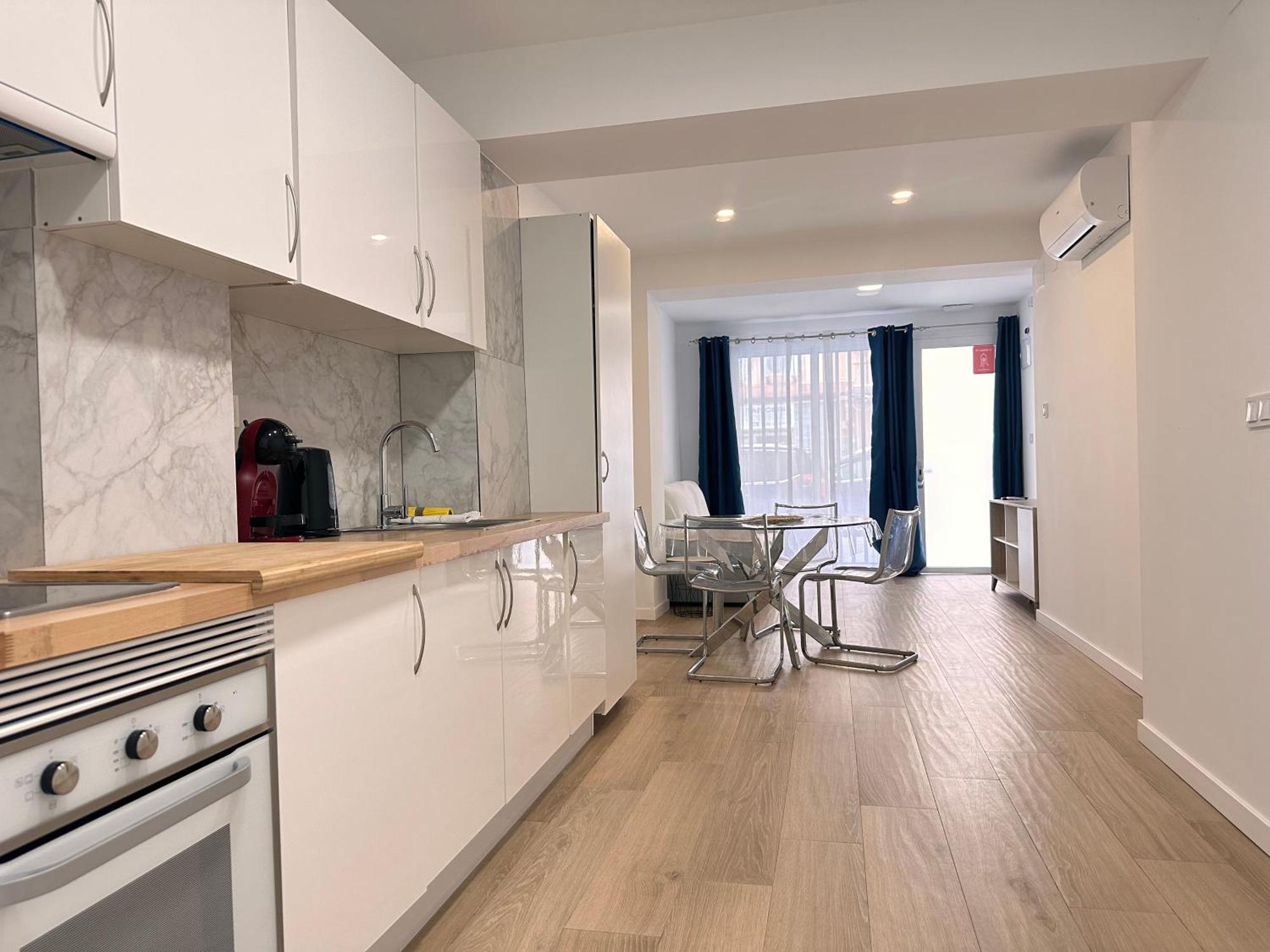 Artes Y Oficios Apartaments Ab Valenza Esterno foto